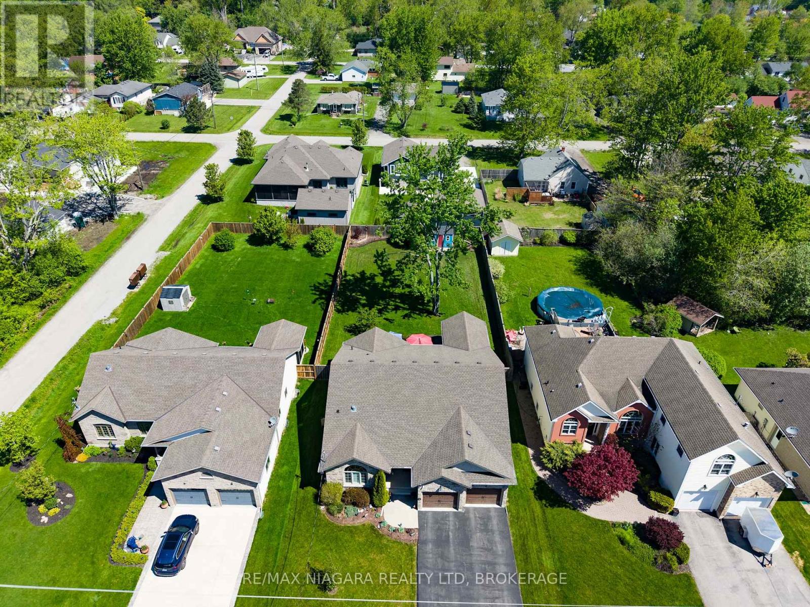 3270 THUNDER BAY ROAD - 44