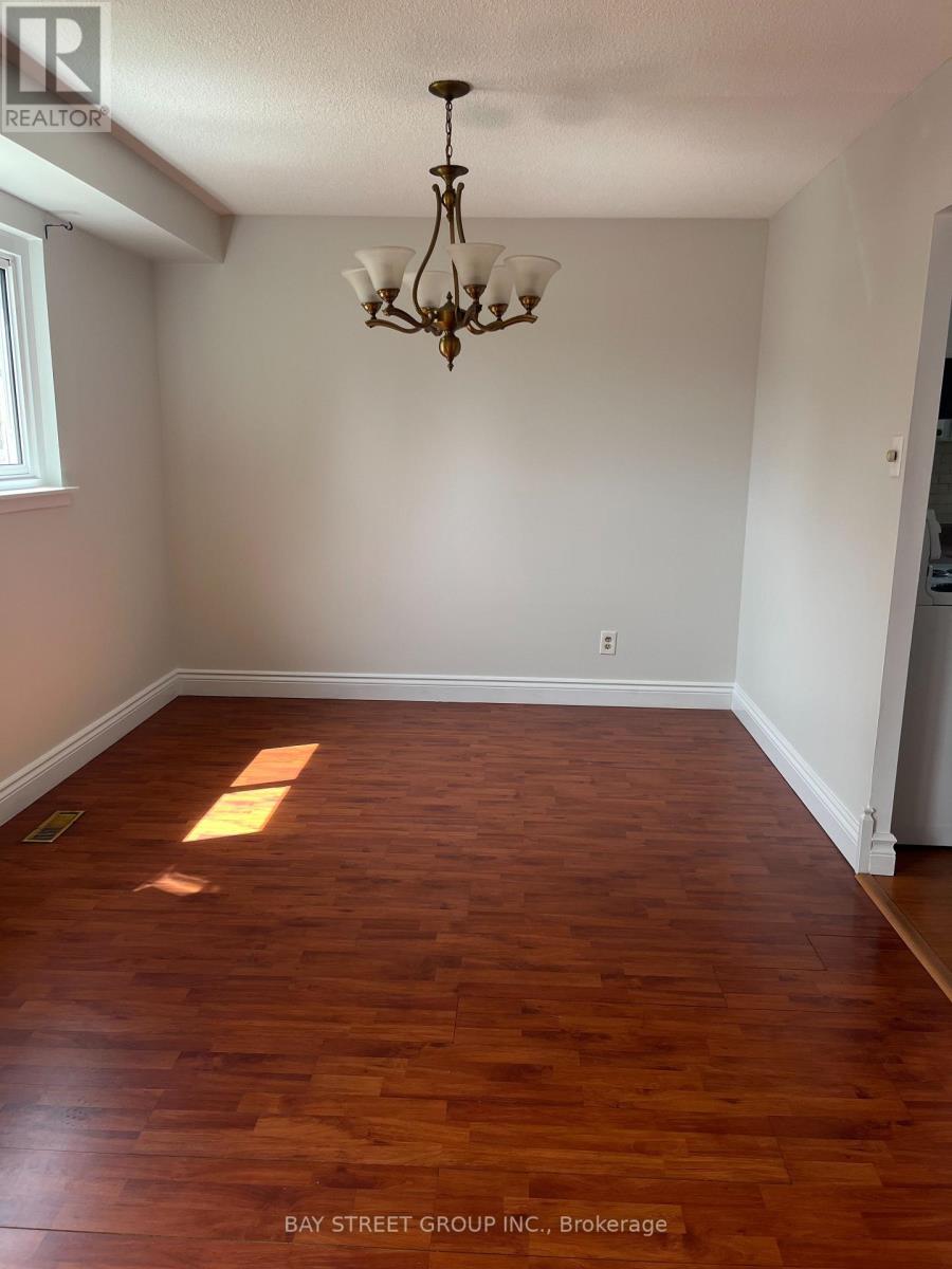 296 KILLDEER STREET E - 12