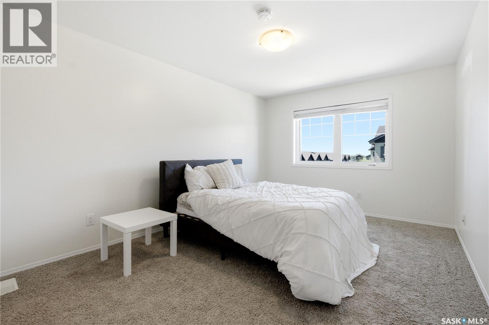 #570 150 Langlois WAY - 16