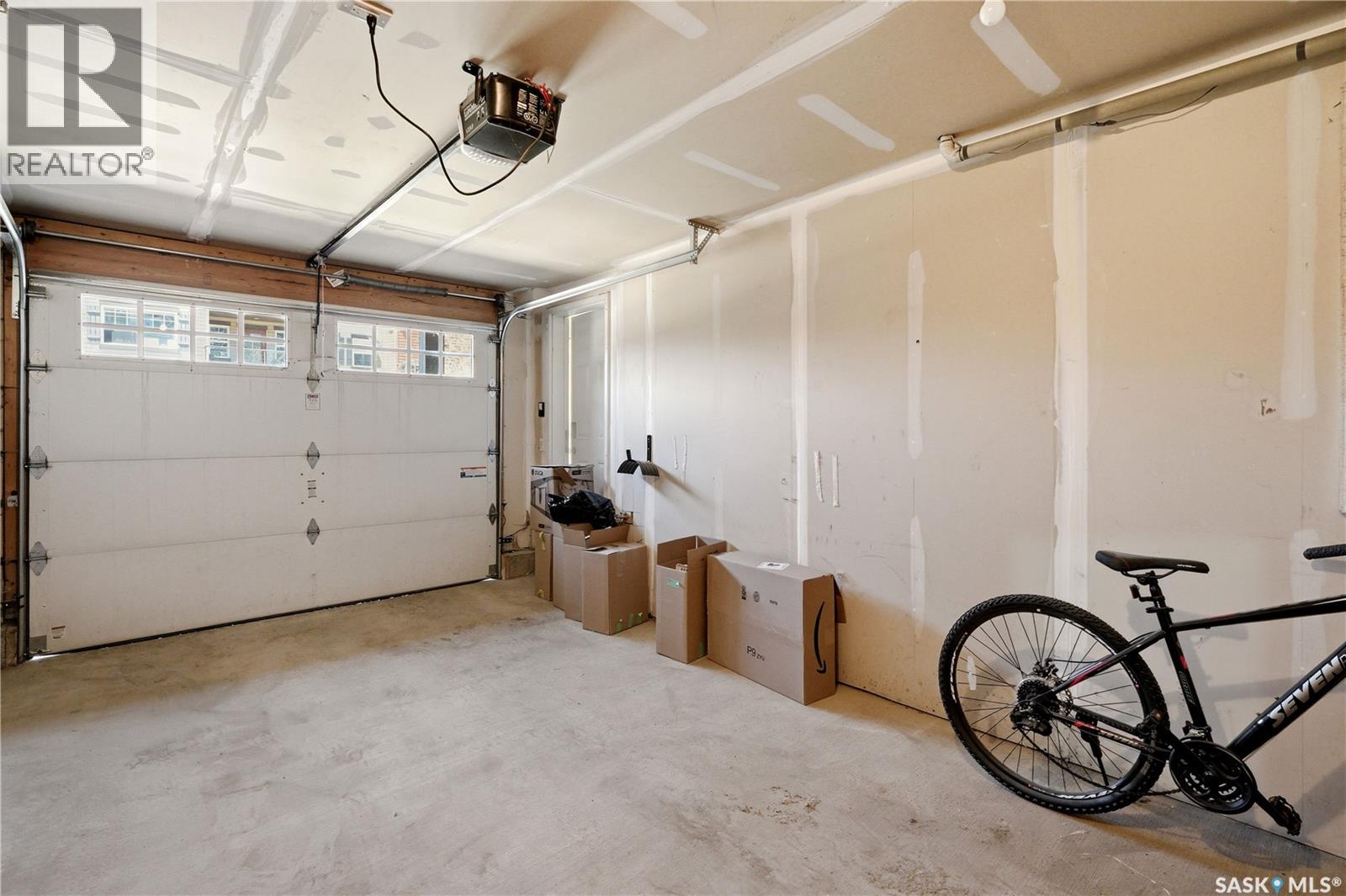 #570 150 Langlois WAY - 23