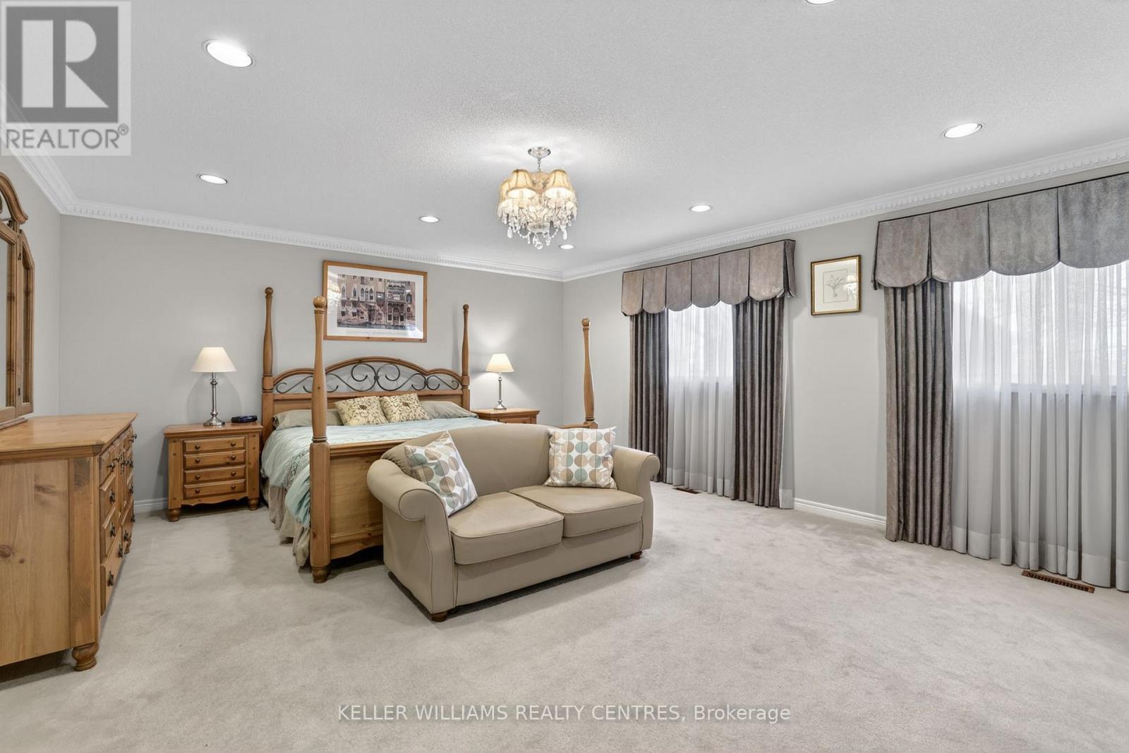 591 PLANTATION GATE - 25