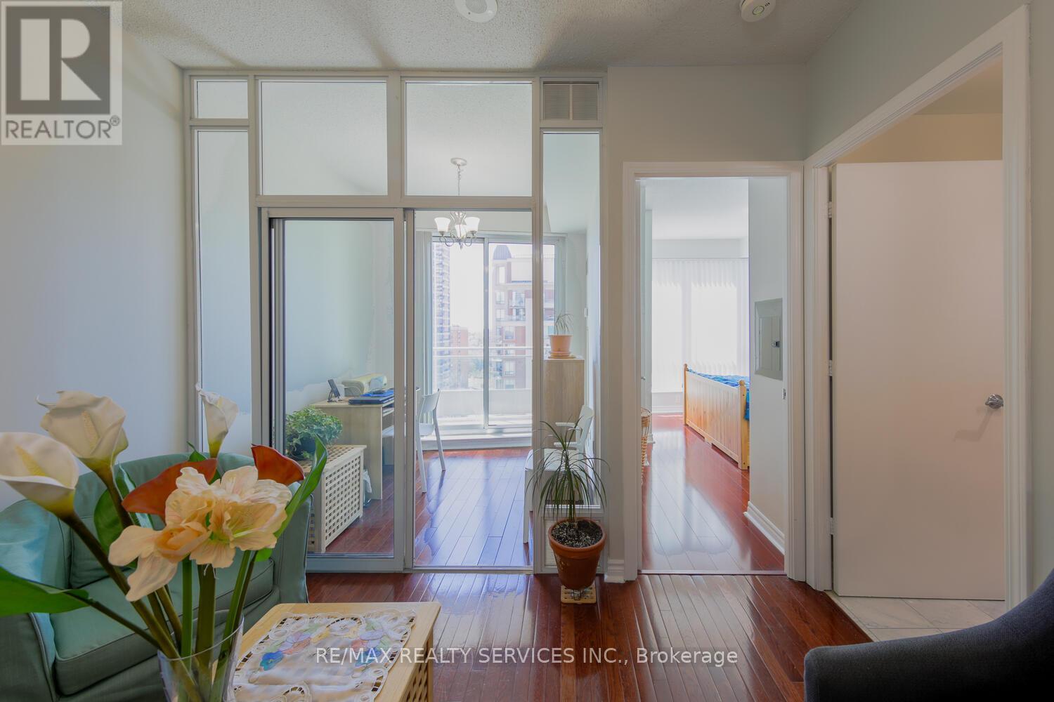 #1215 60 BYNG AVENUE - 17
