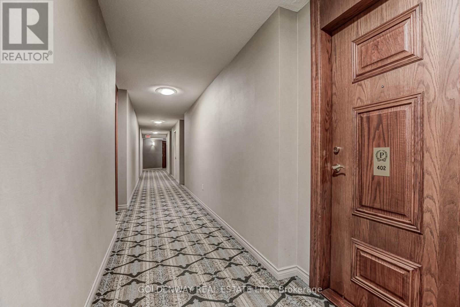 #402 18 PEMBERTON AVENUE - 4