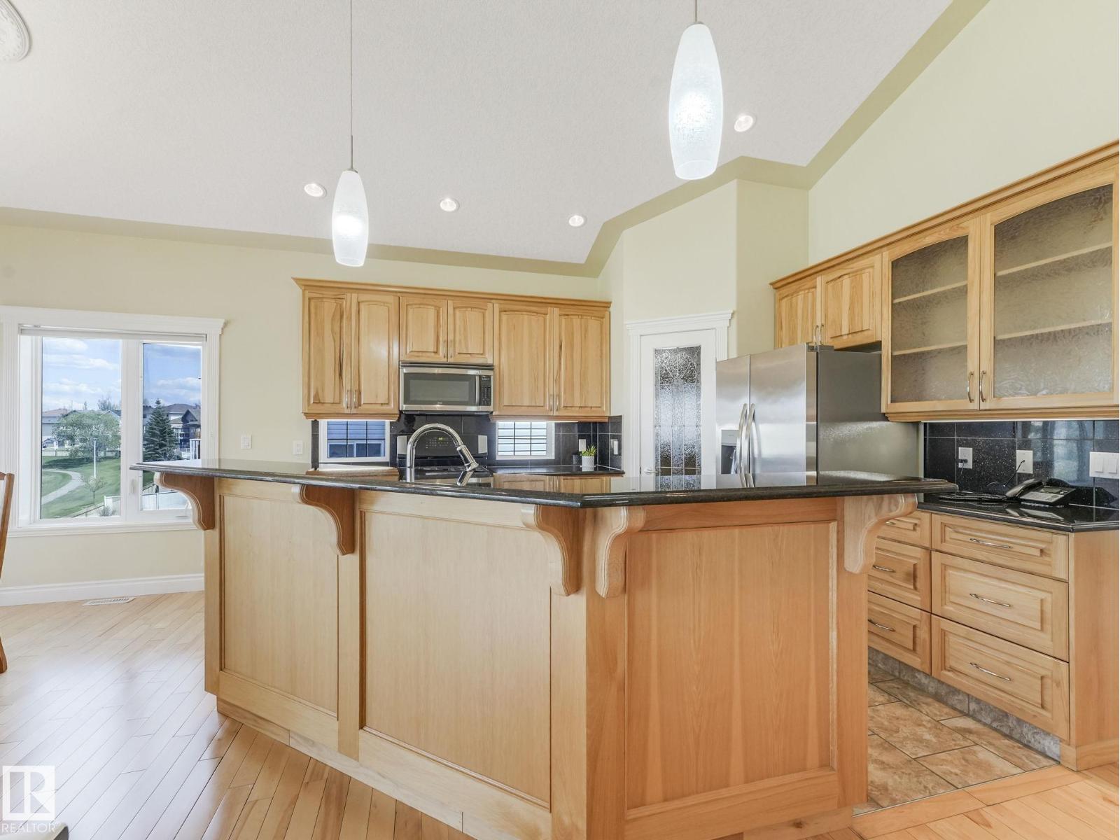 7504 161A AV NW - 10