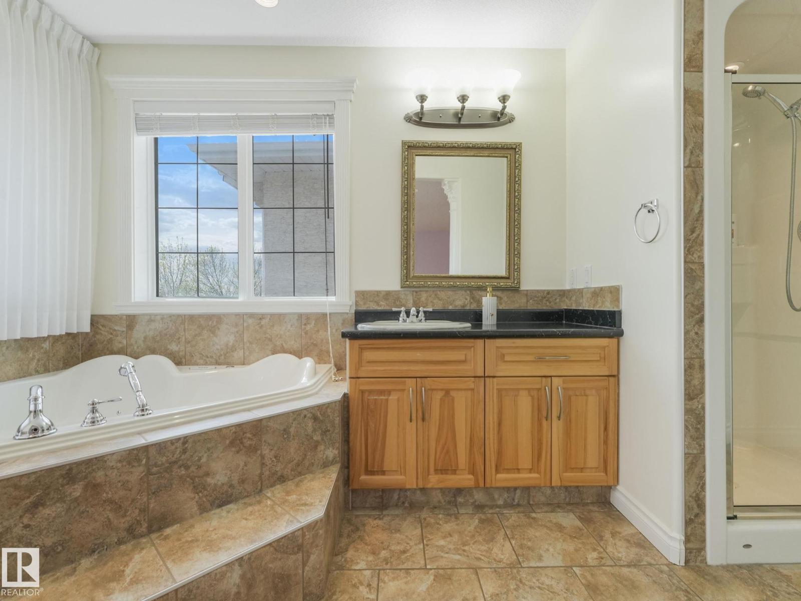 7504 161A AV NW - 26