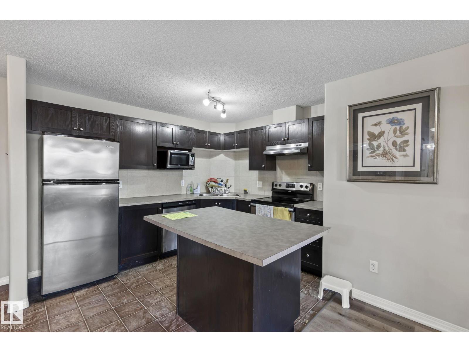 2106 9357 Simpson DR NW NW - 5