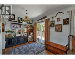 763 Upland Dr, Campbell River, BC V9W2A8 Photo 11
