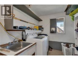 763 Upland Dr, Campbell River, BC V9W2A8 Photo 37