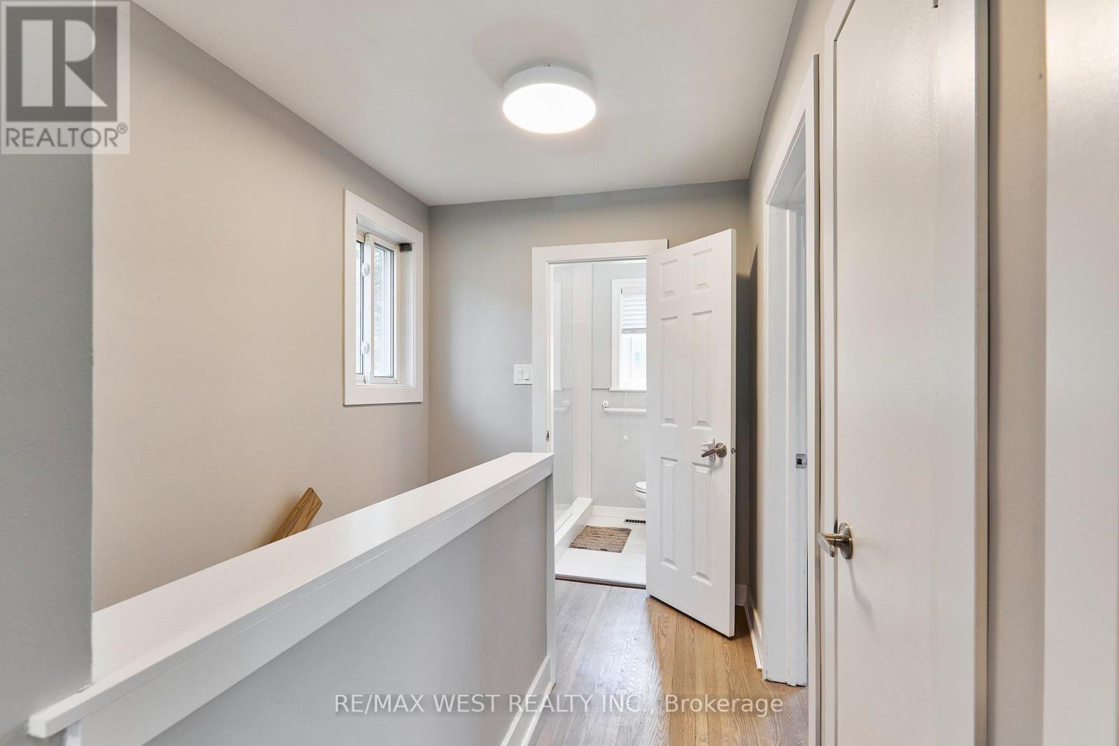 20 MILL STREET - 18