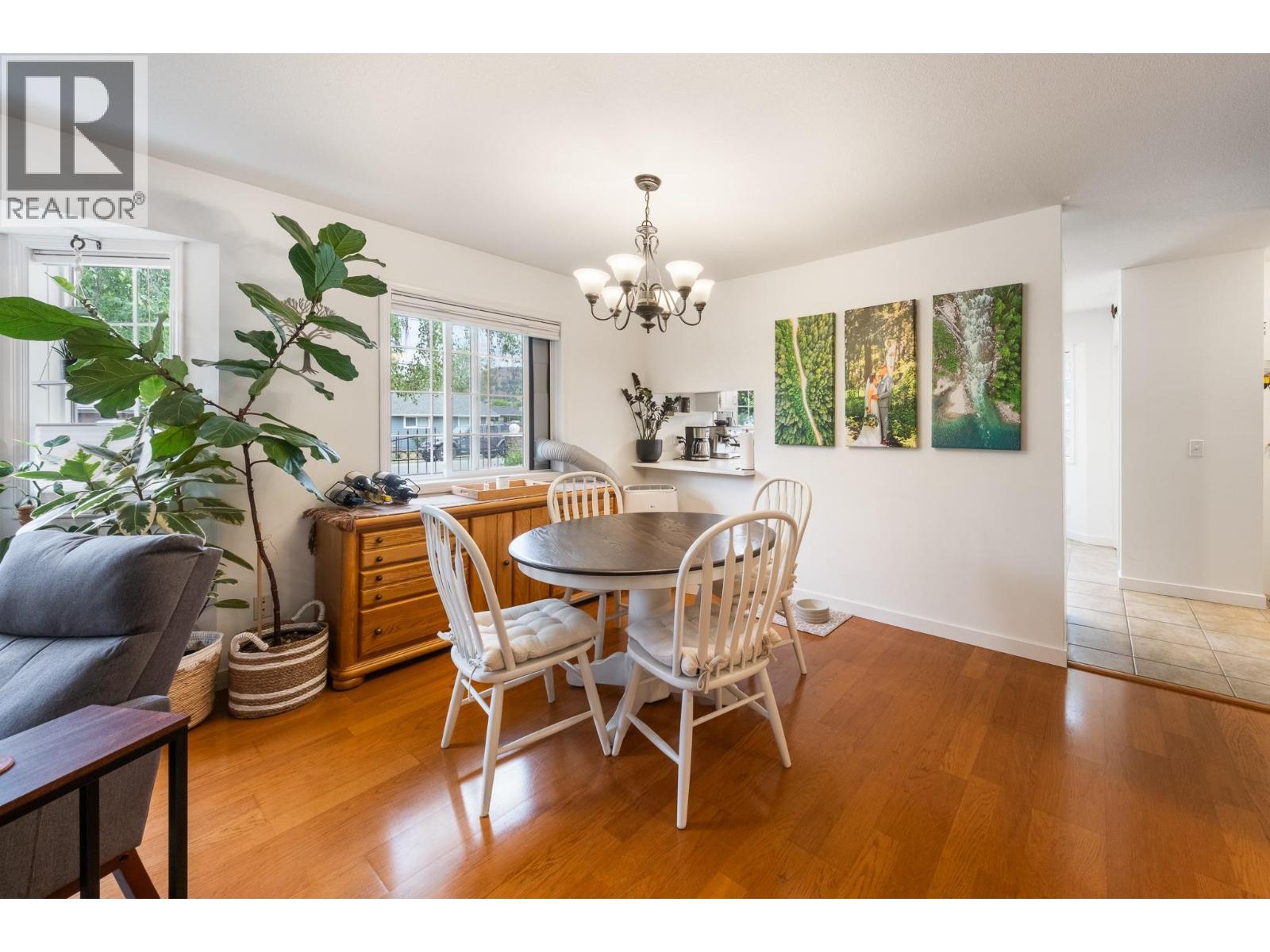 #12 215 Taylor Road - 13