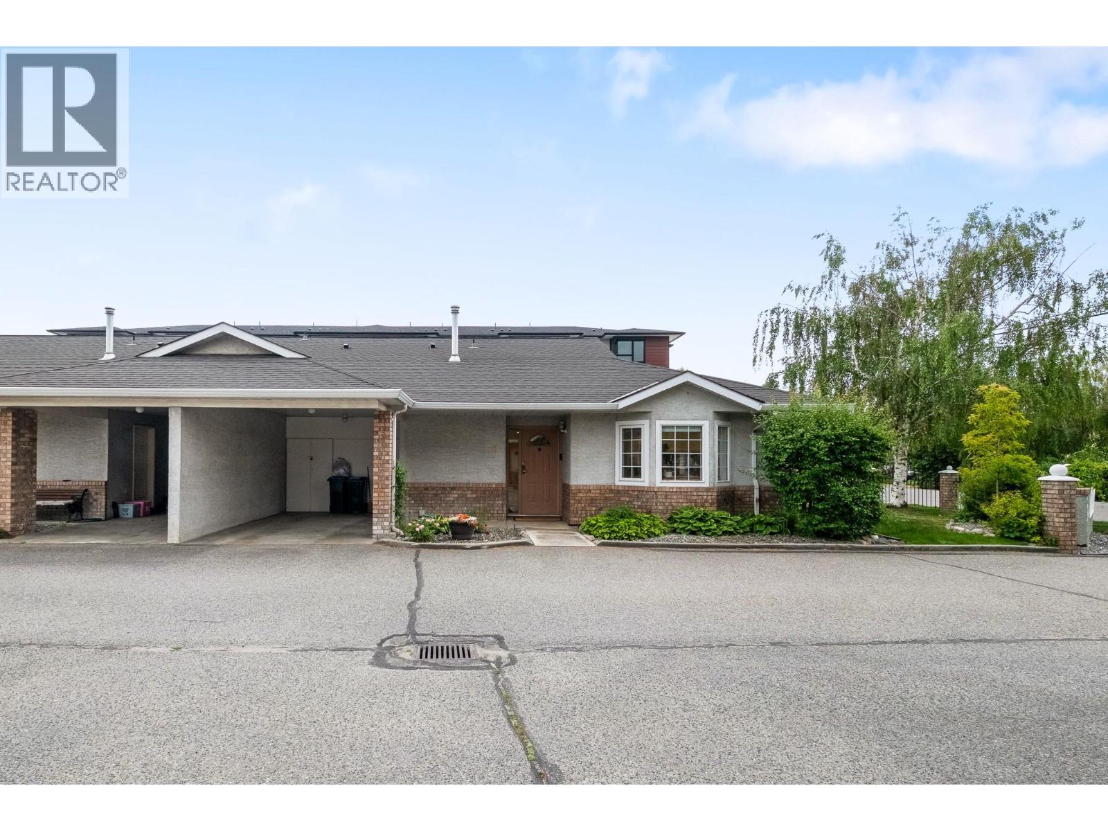 #12 215 Taylor Road - Image 2