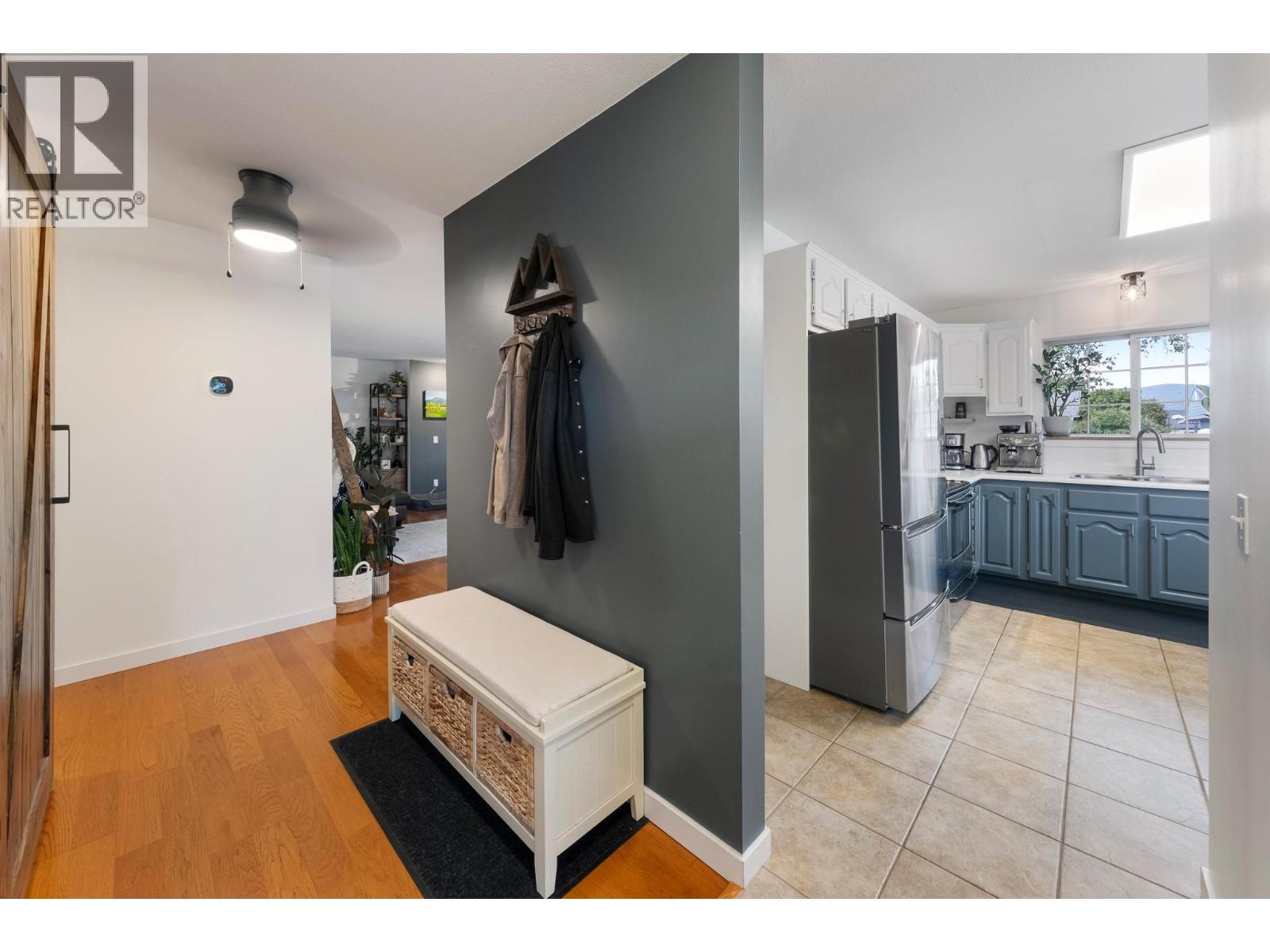 #12 215 Taylor Road - 8