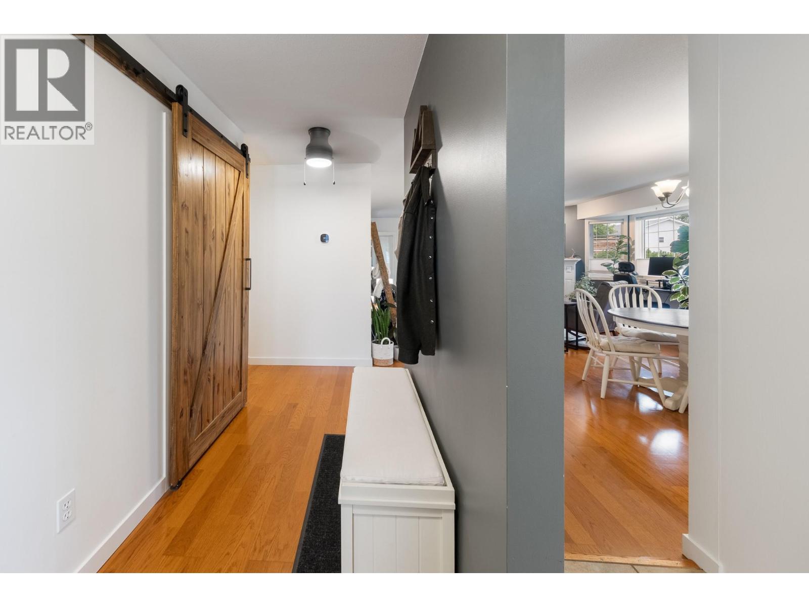 #12 215 Taylor Road - 9
