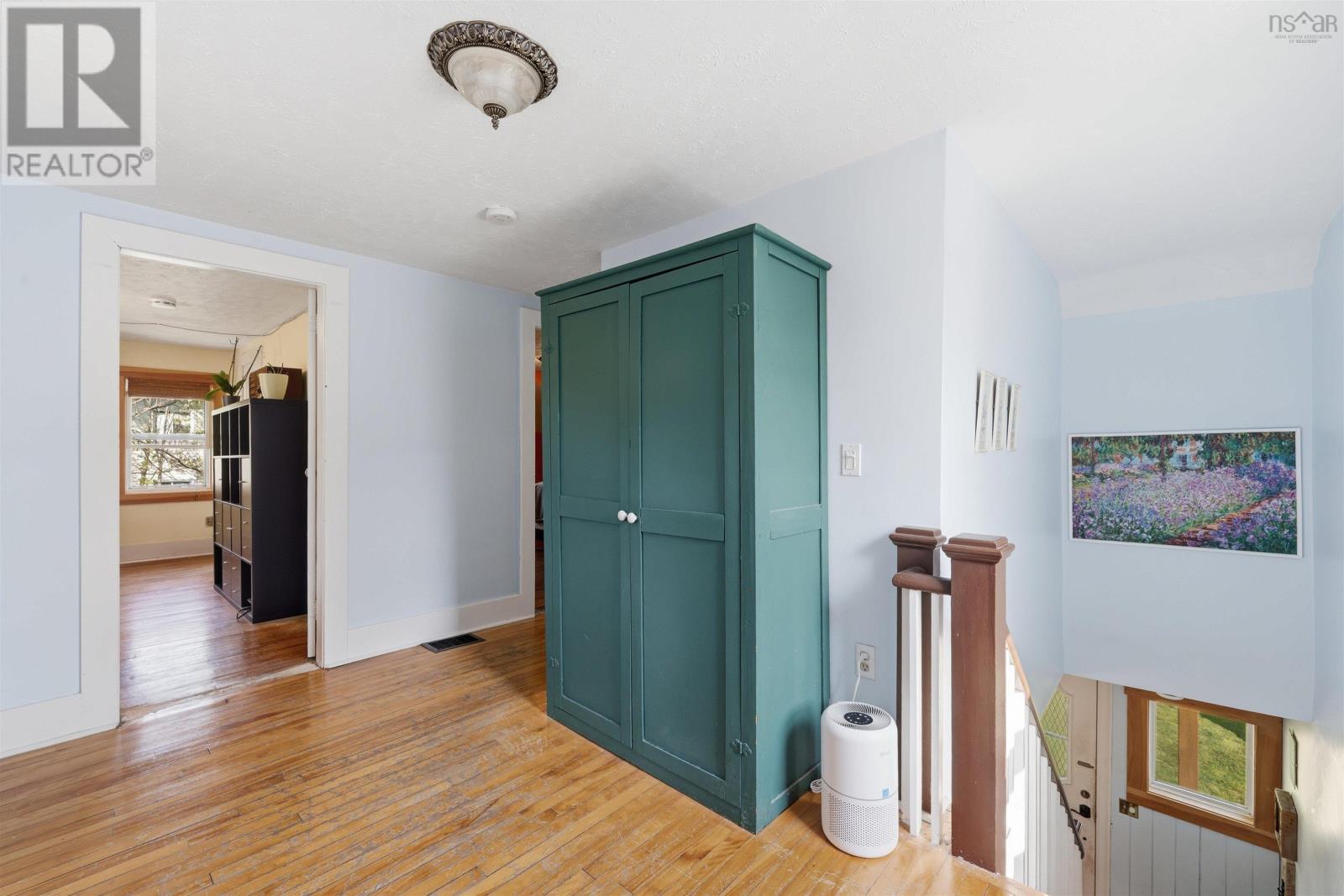 9 McFatridge Road - 21