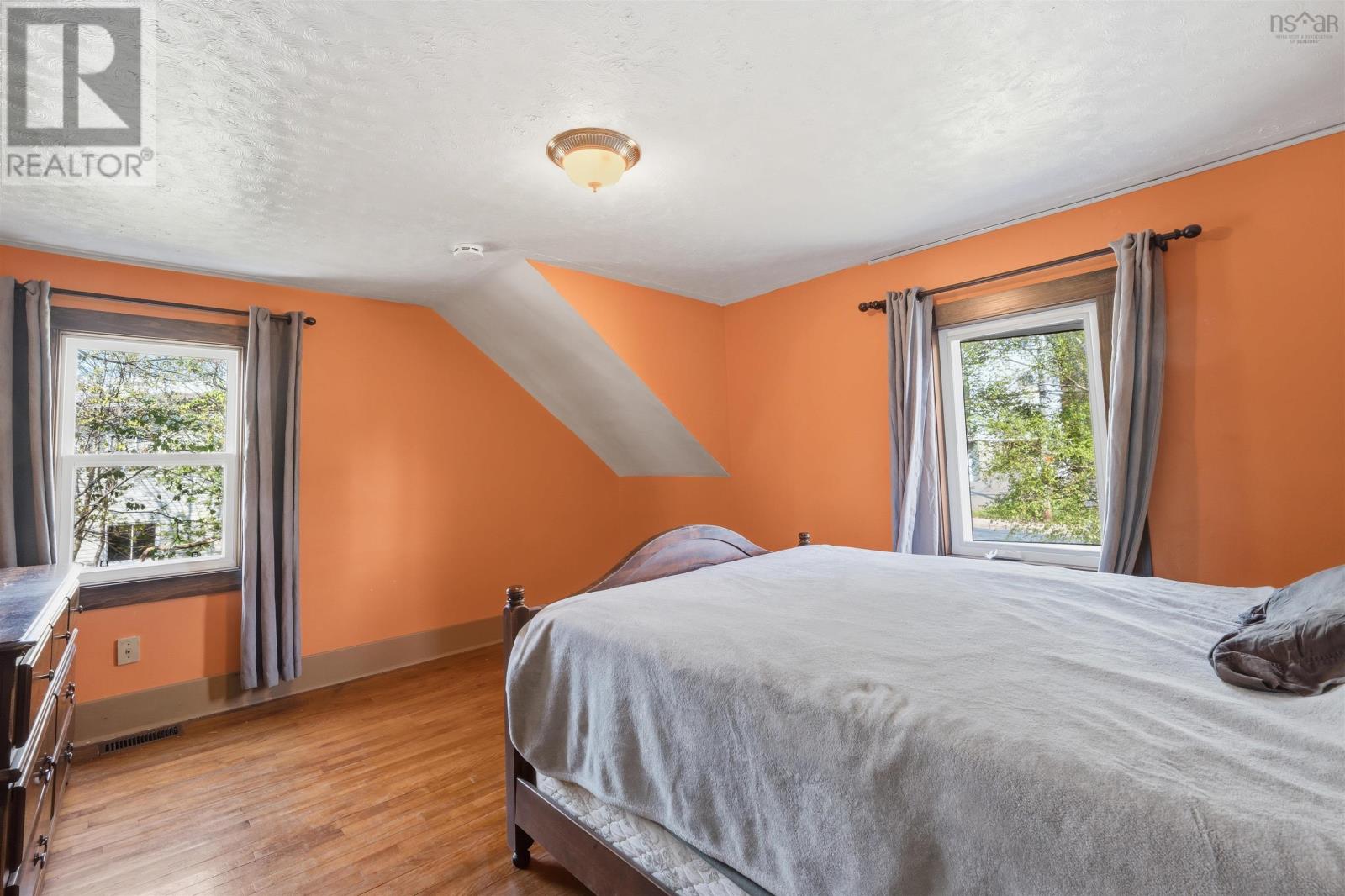 9 McFatridge Road - 25