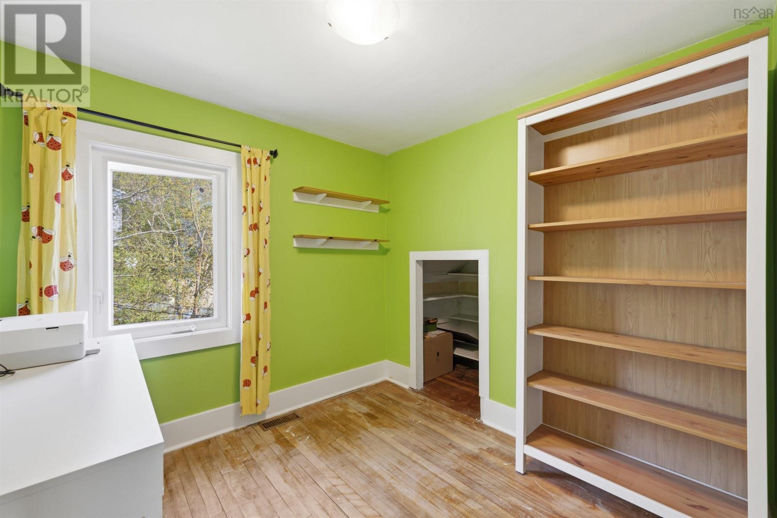9 McFatridge Road - 23