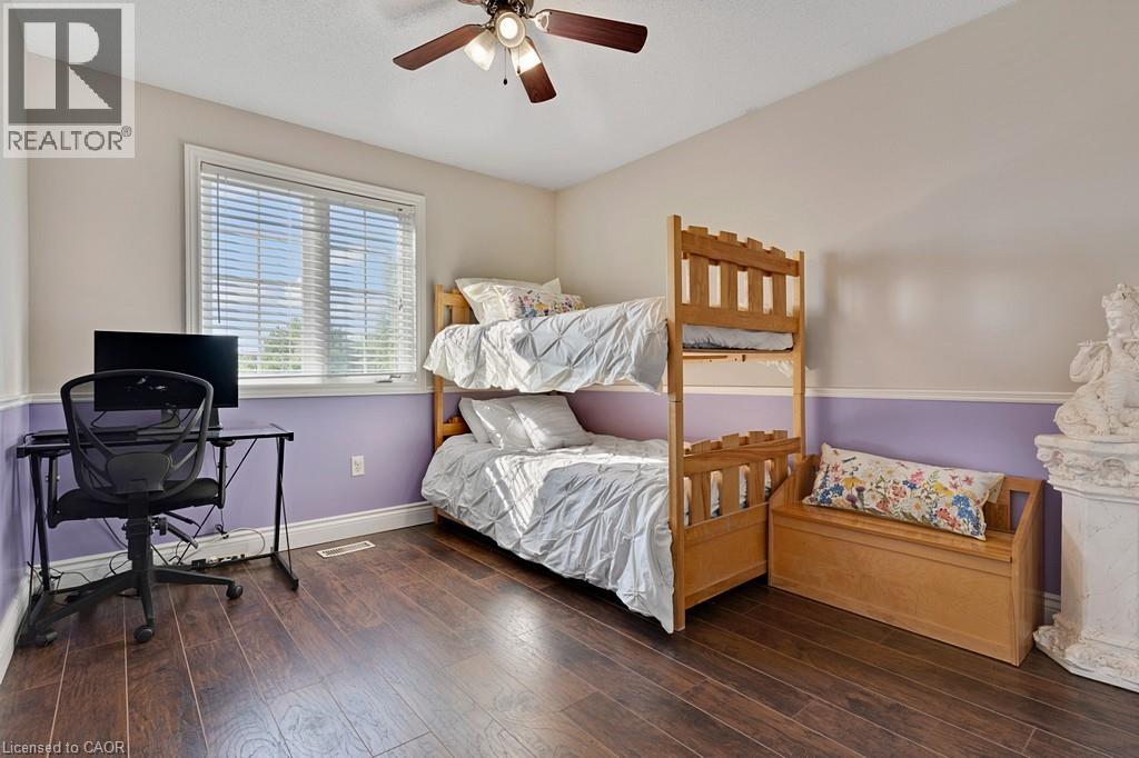 84 AMANDA Walk - 43