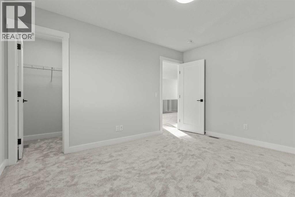 294 Kinniburgh Loop - 34