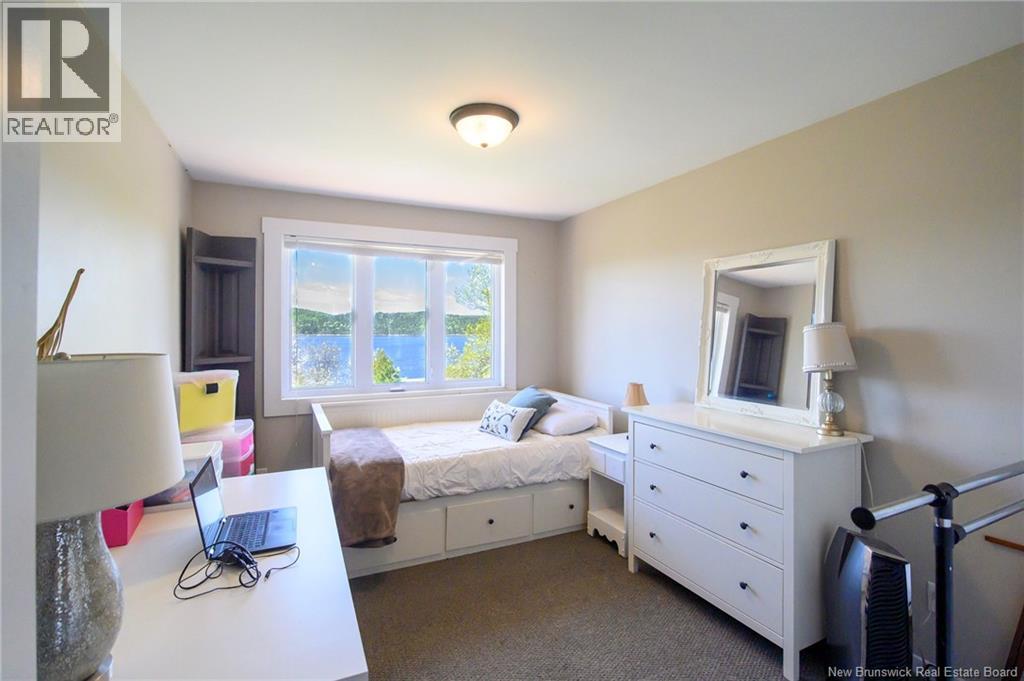 462 Gondola Point Road - 14