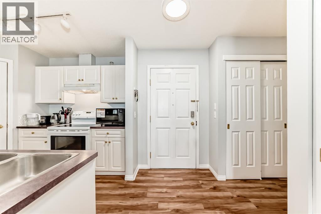 #415 290 Shawville Way SE - 4