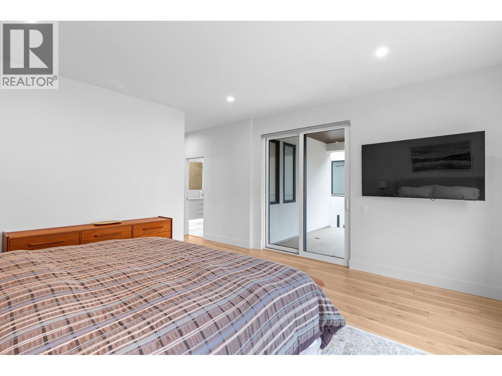 444 Sarsons Road - 33