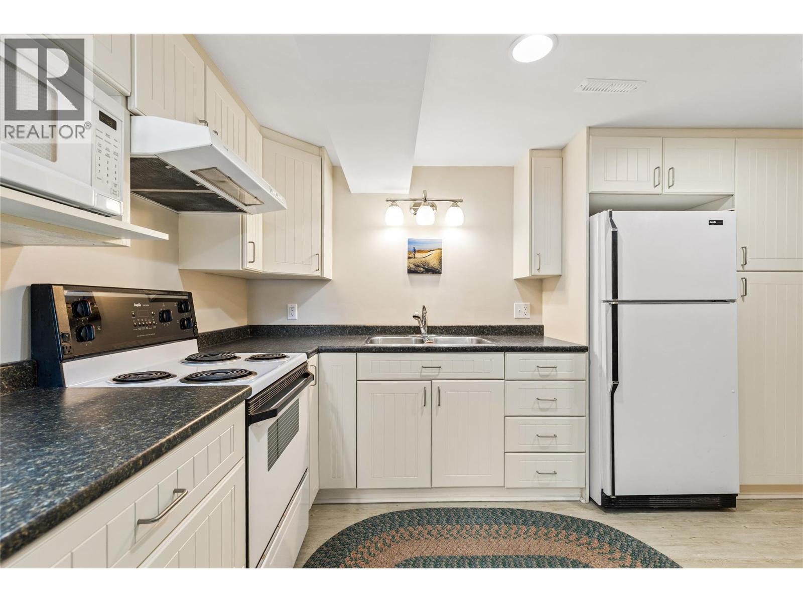 2302 23 Avenue - 58