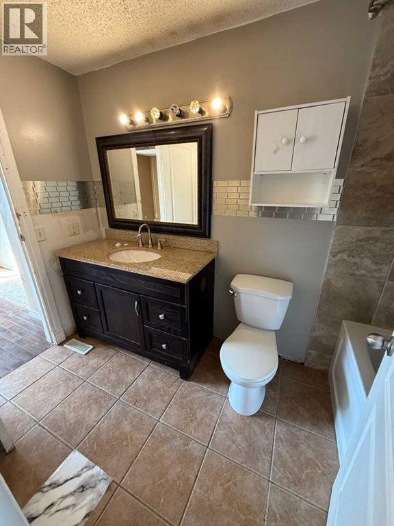 #93 1555 Falconridge Drive - 14