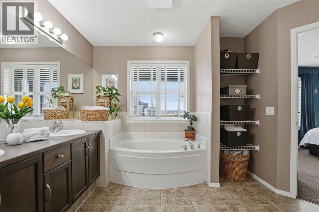 4432 Elgin Avenue SE - 24