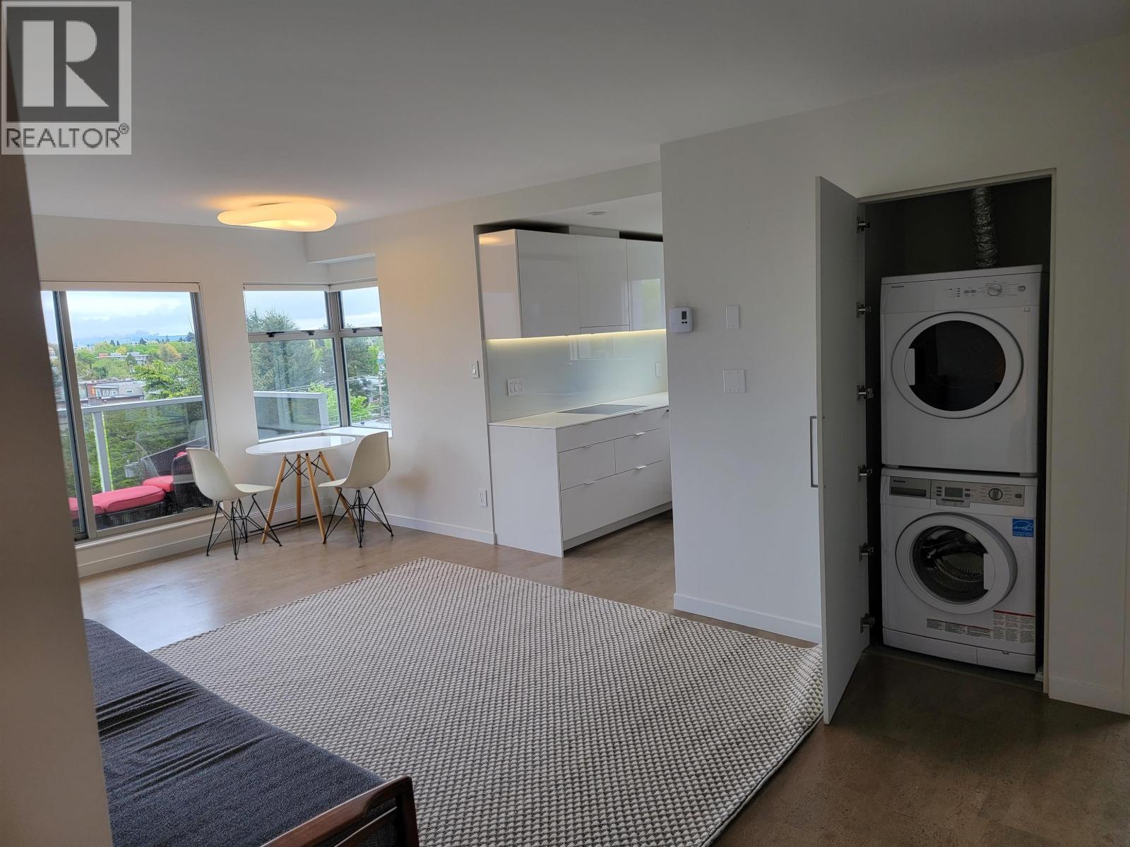 701 1166 11 Avenue - photo 2