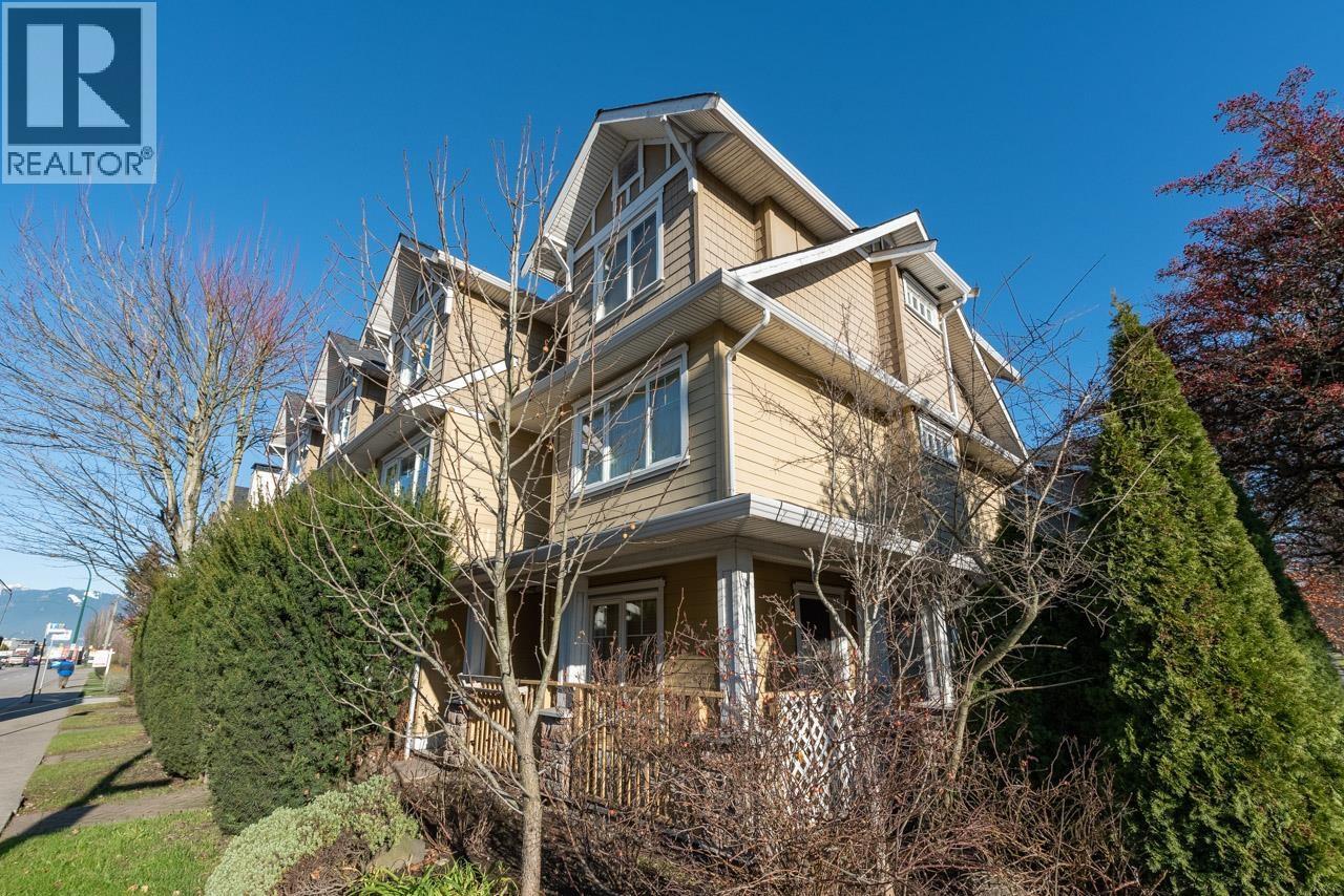4398 KNIGHT Street - main photo