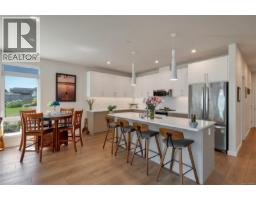 102 684 Island Hwy S, Campbell River, BC V9W1A6 Photo 10