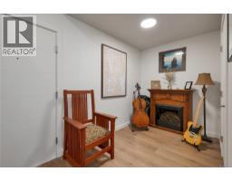102 684 Island Hwy S, Campbell River, BC V9W1A6 Photo 34