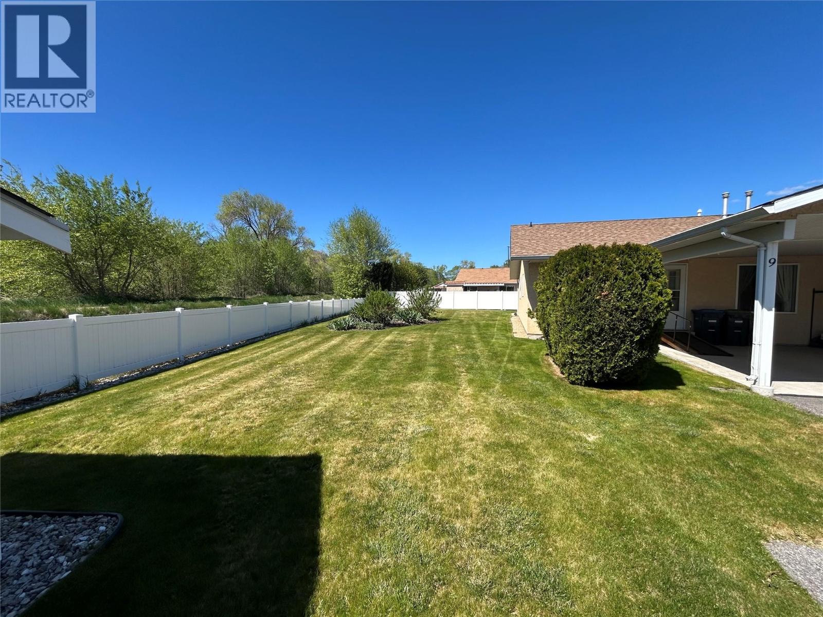 #9 145 Redwing Place - Image 3