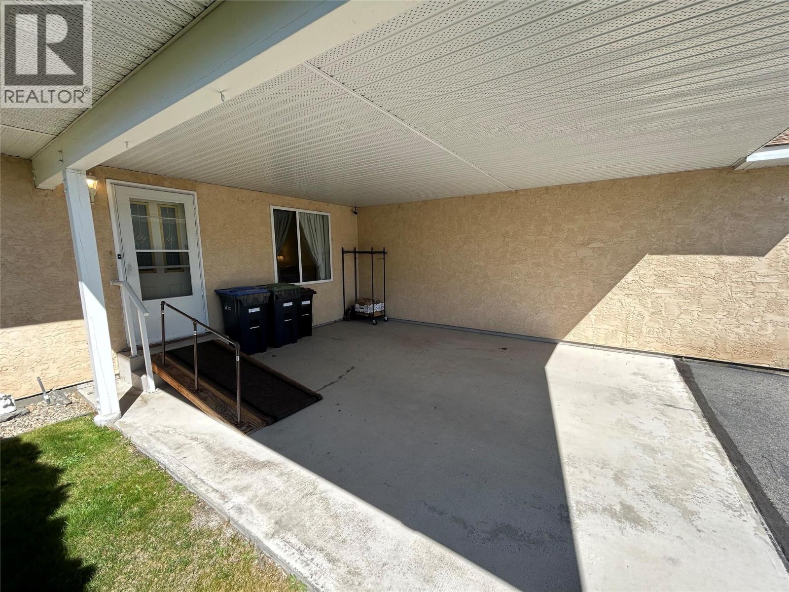 #9 145 Redwing Place - 8