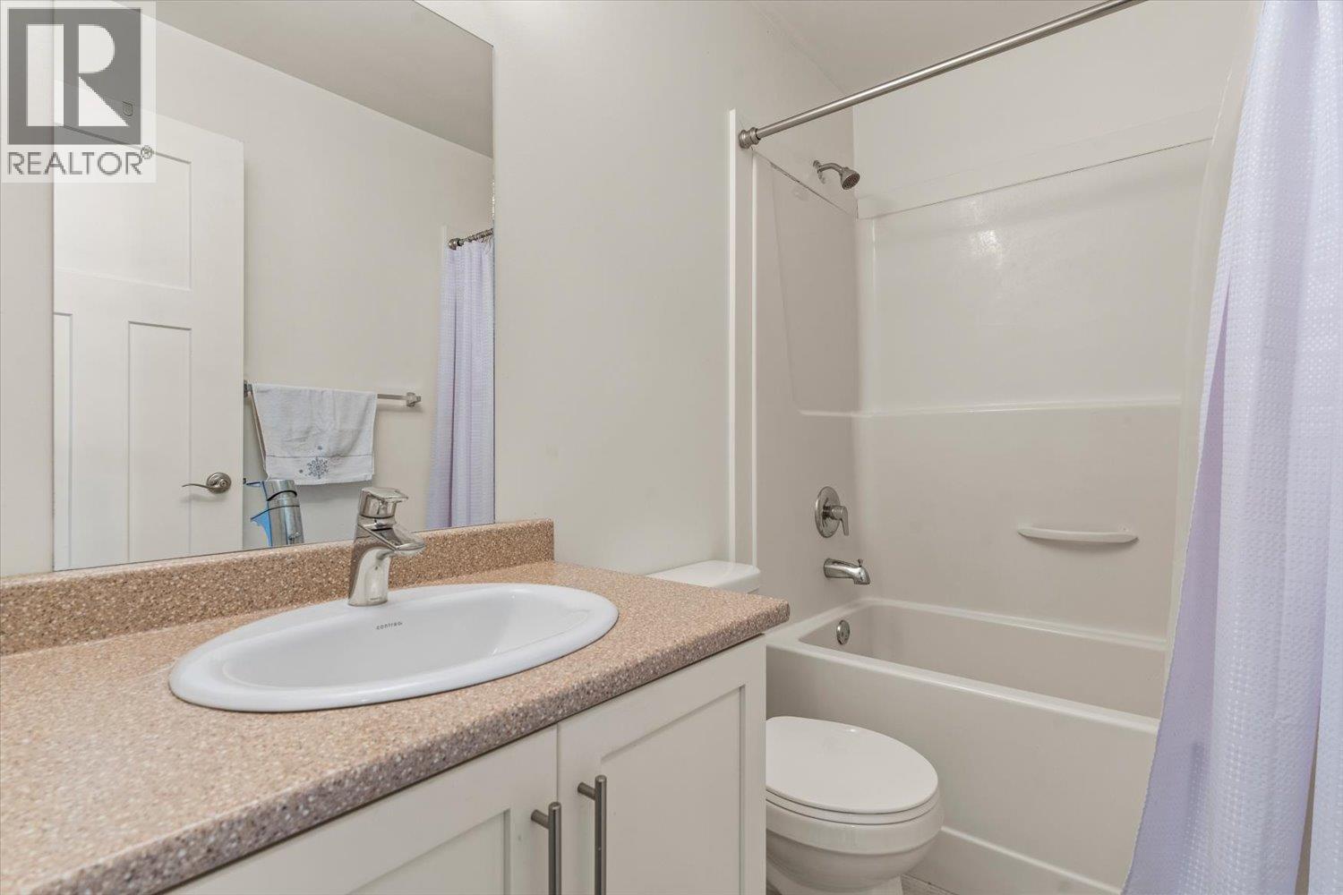 8605 Old Kamloops Road - 33