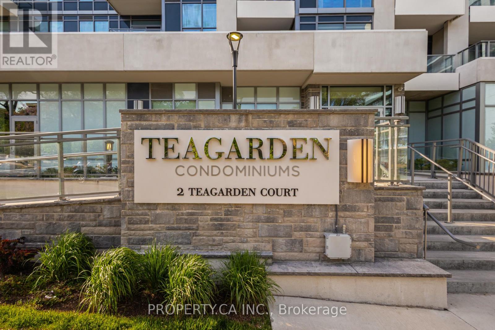 #102 2 TEAGARDEN COURT N - 39