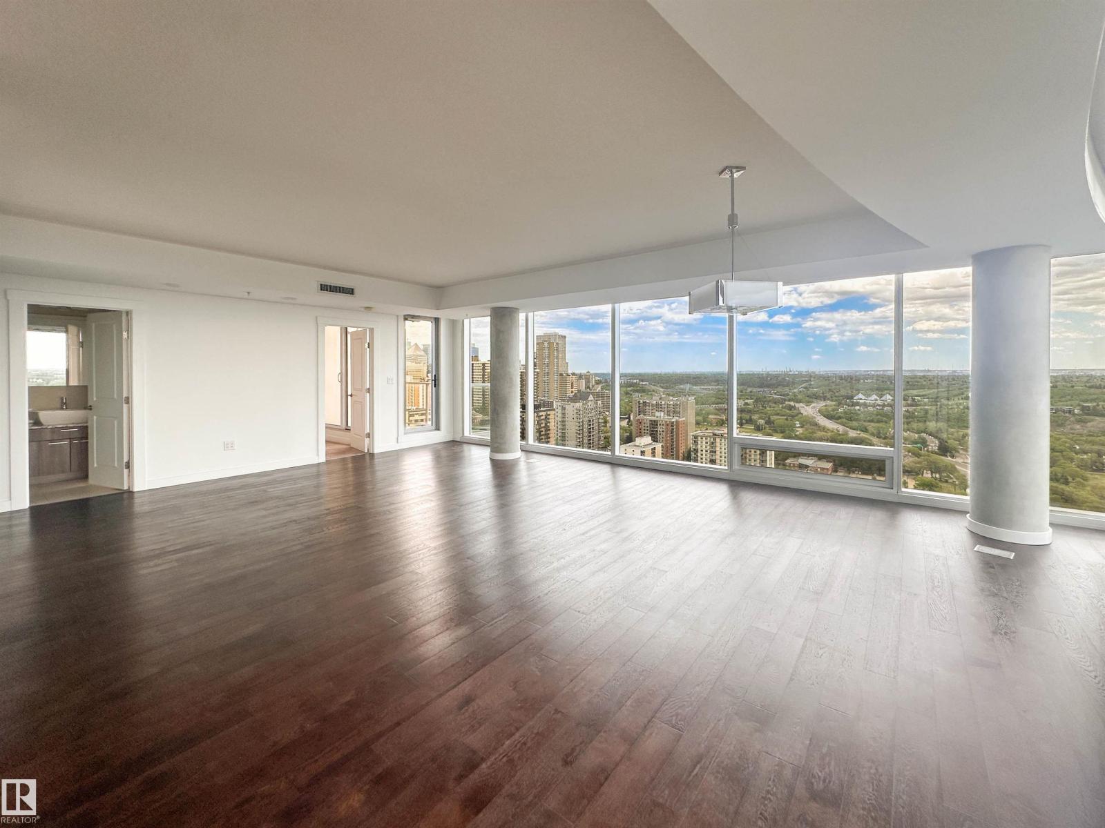 #2504 9720 106 ST NW - 28
