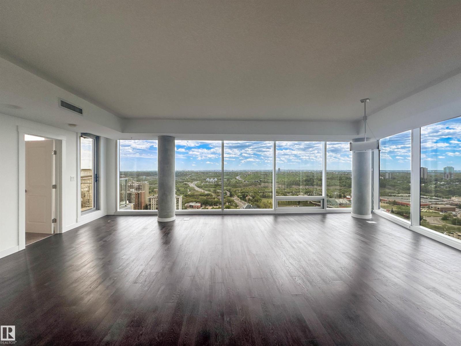 #2504 9720 106 ST NW - 31