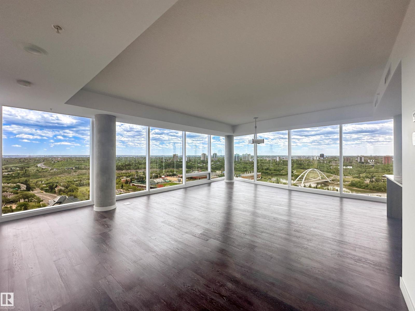 #2504 9720 106 ST NW - 32