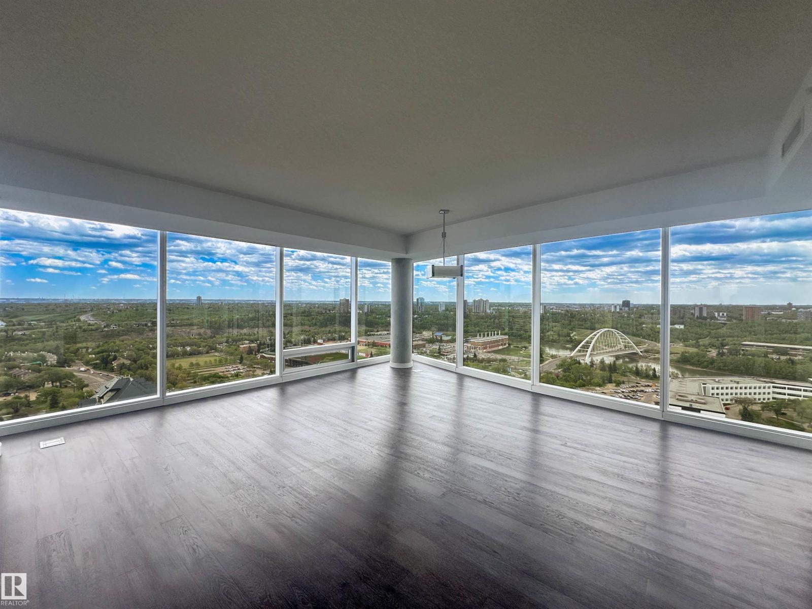 #2504 9720 106 ST NW - 33