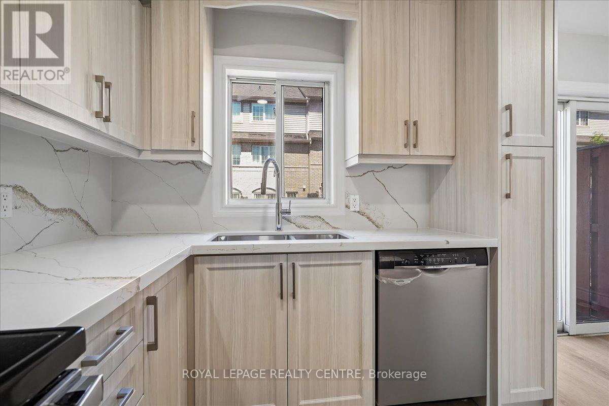 #110 50 STRATHAVEN DRIVE - 15