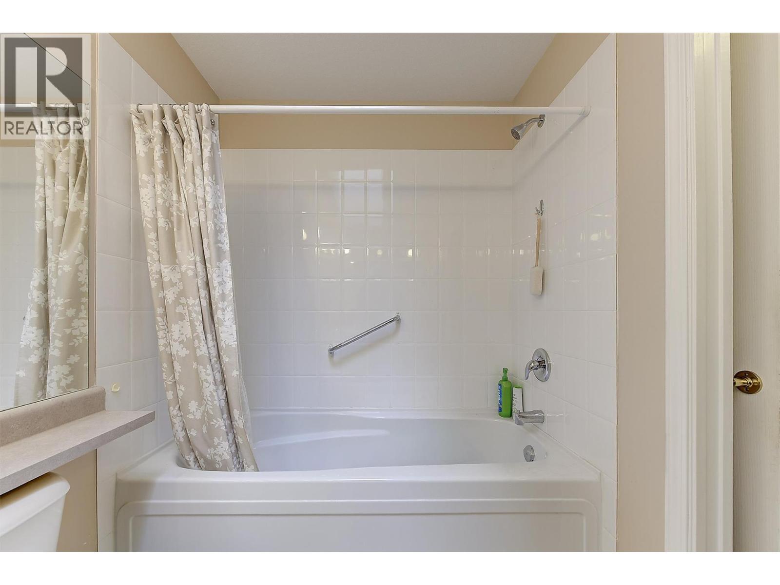 #141 2250 Louie Drive - 21