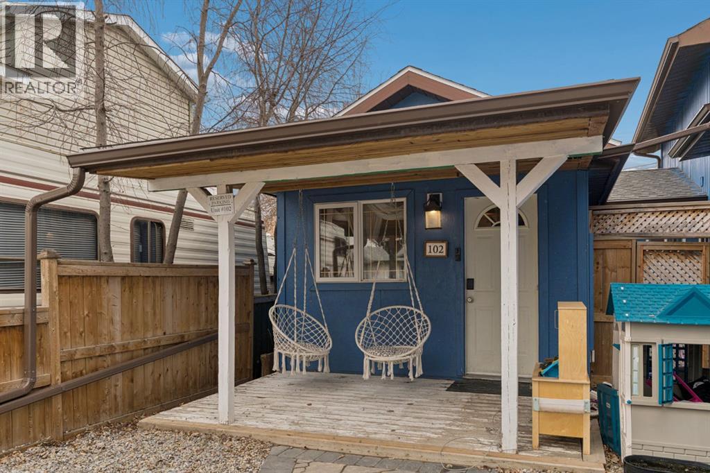 5019 52 Street - 33