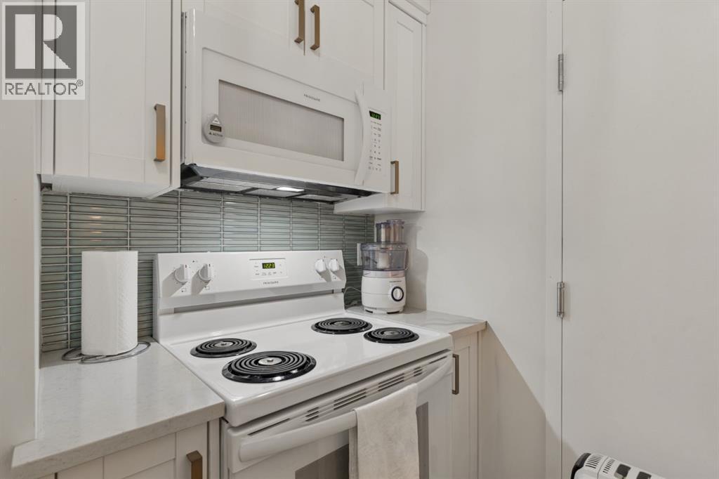 5019 52 Street - 29