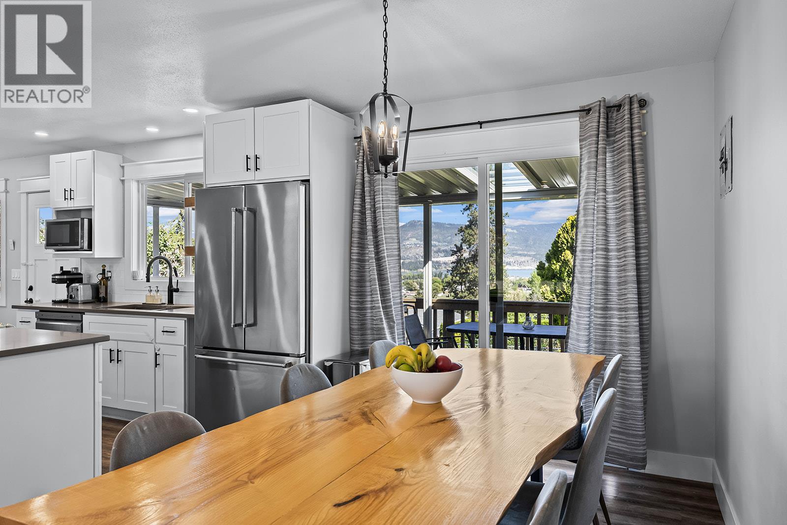 10694 Bonnie Drive - 11