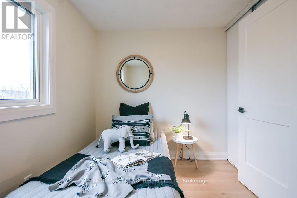 20 HADDEN CRESCENT - 27
