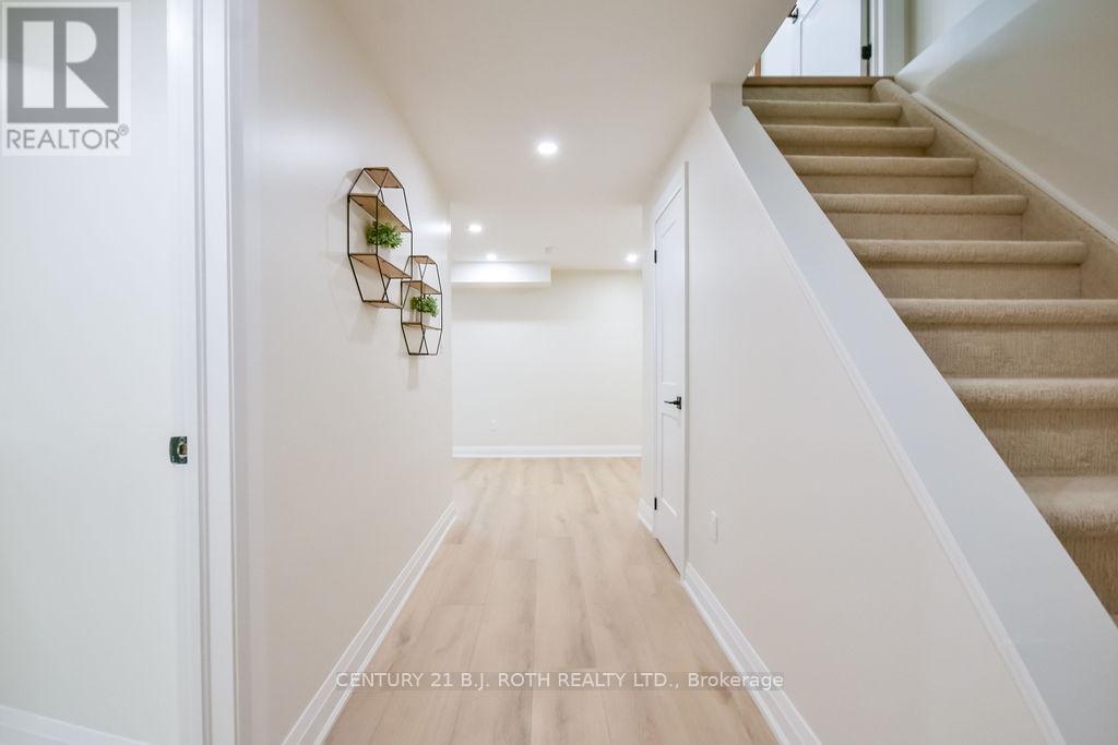 20 HADDEN CRESCENT - 30