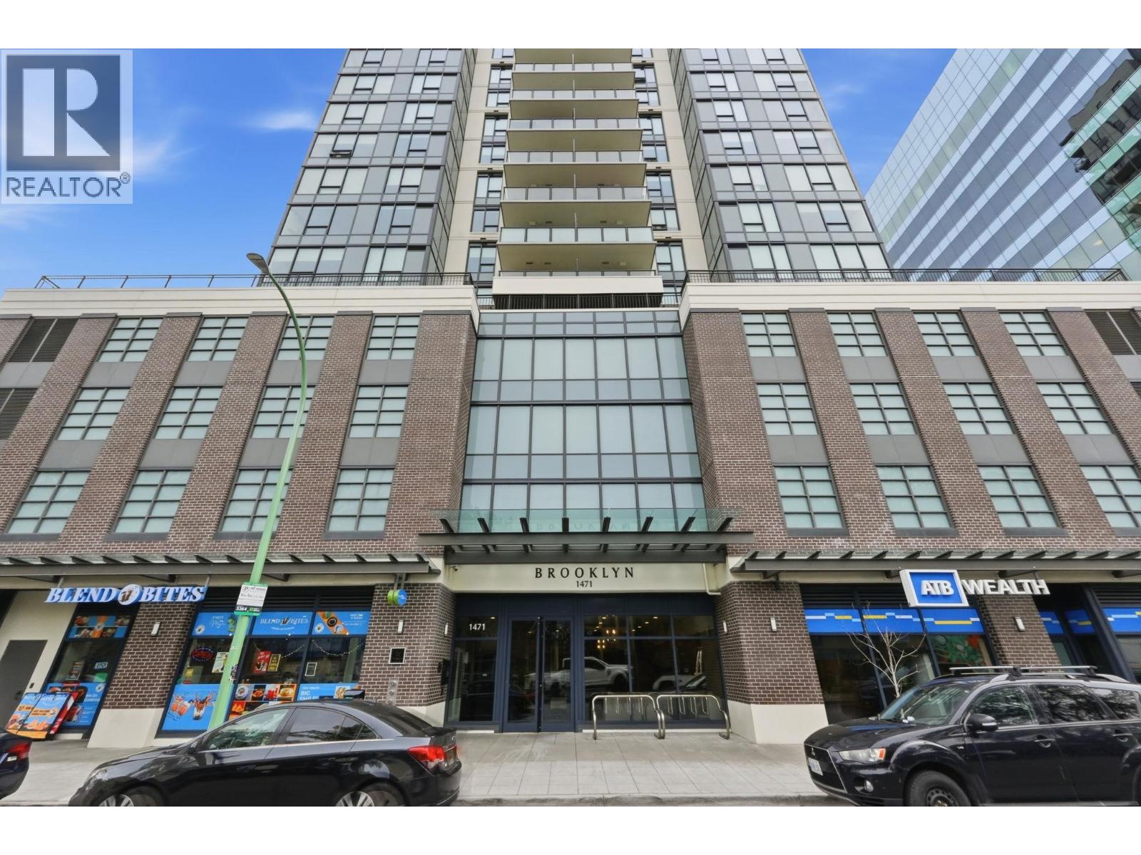 #1610 1471 St Paul Street - 9