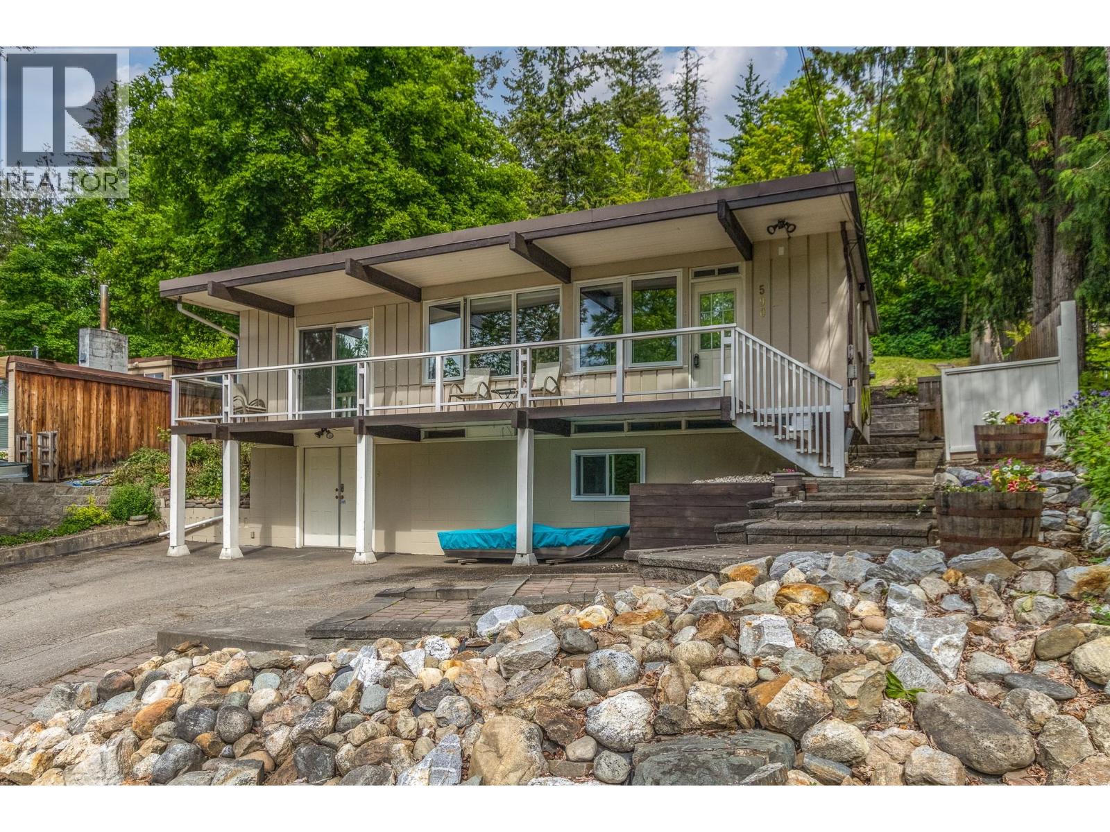 590 8 Street SE - 31