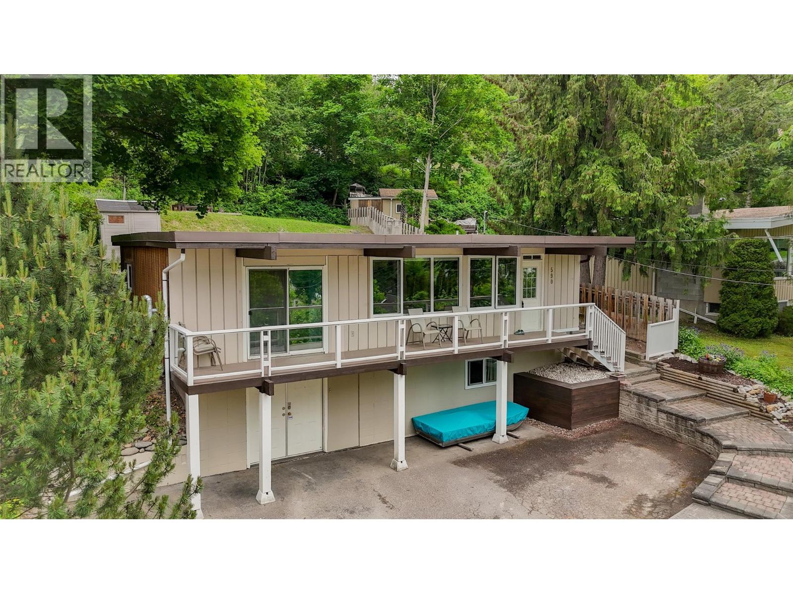 590 8 Street SE - 37